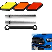 Amazon | サムコス 車フロントグリル グリルバッジ 三色 オートカー